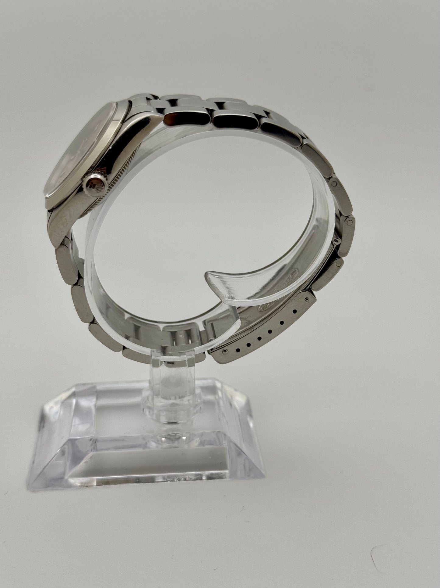 Rolex Oyster Perpetual 31MM Salmon Dial Oyster Bracelet (67480)